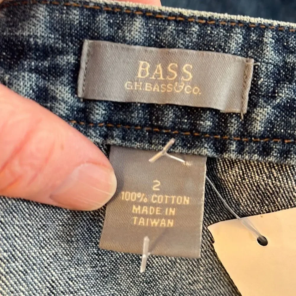 GH Bass & Co. classic blue
